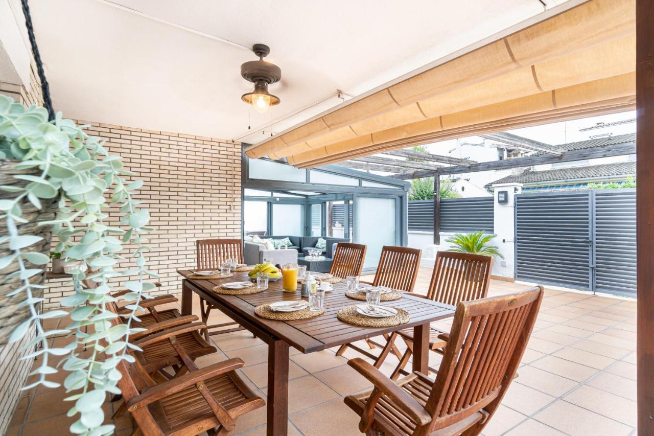 הוילה קמברילס "Charm & Cozy 4Br - 3Ba With Pool & Barbecue" מראה חיצוני תמונה