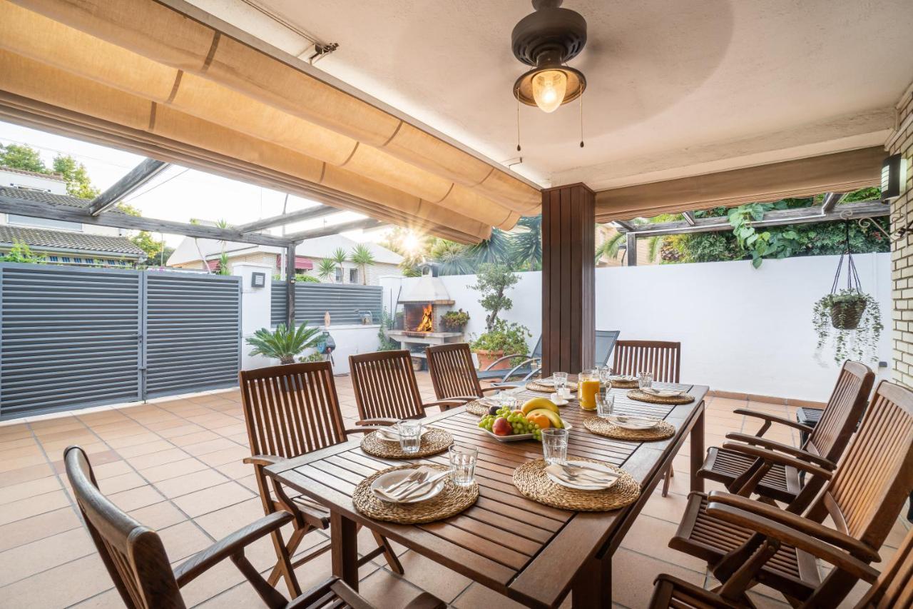 הוילה קמברילס "Charm & Cozy 4Br - 3Ba With Pool & Barbecue" מראה חיצוני תמונה